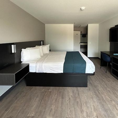Motel 6 Lake Elsinore, Ca Ngoại thất bức ảnh