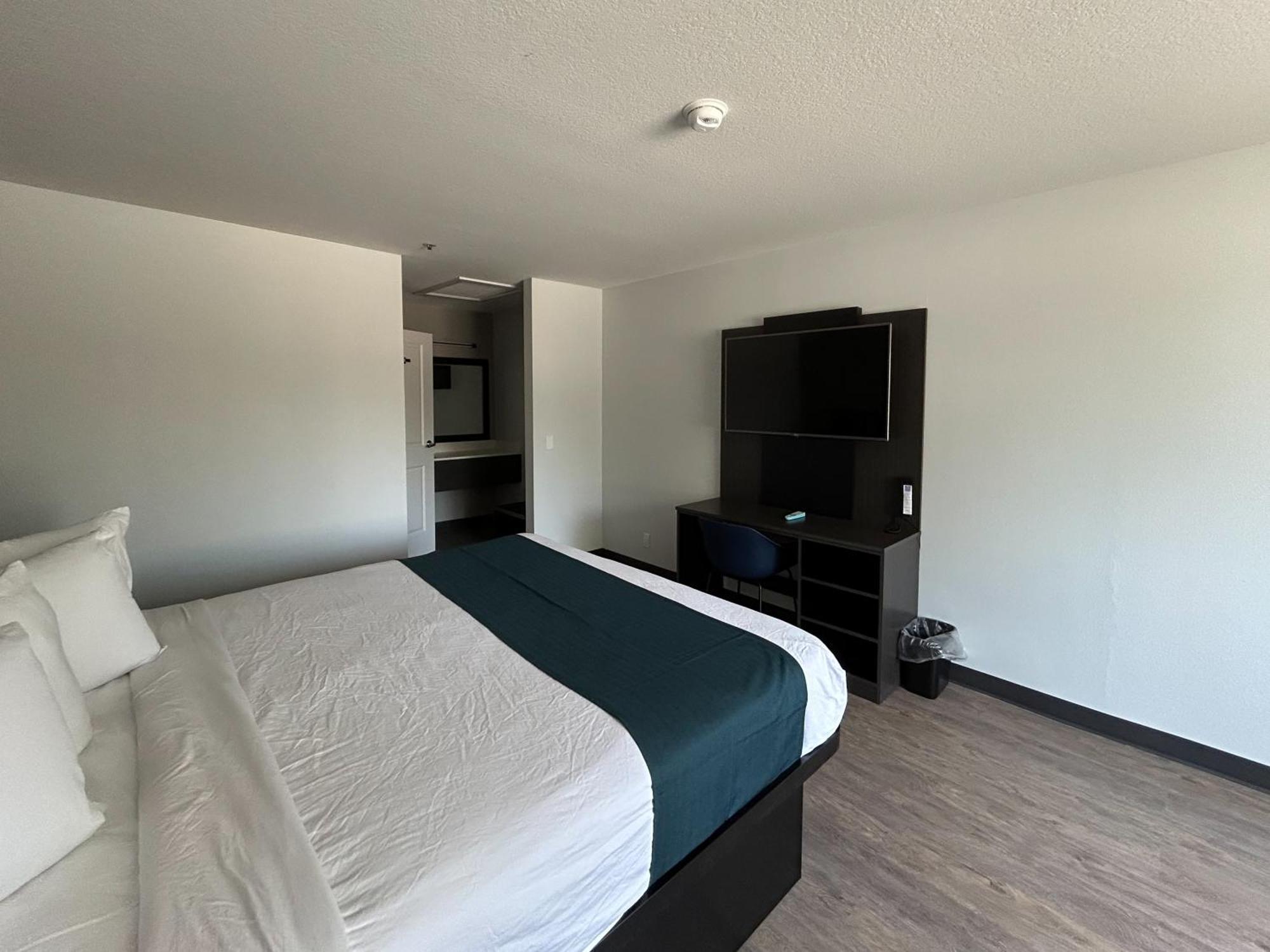 Motel 6 Lake Elsinore, Ca Ngoại thất bức ảnh